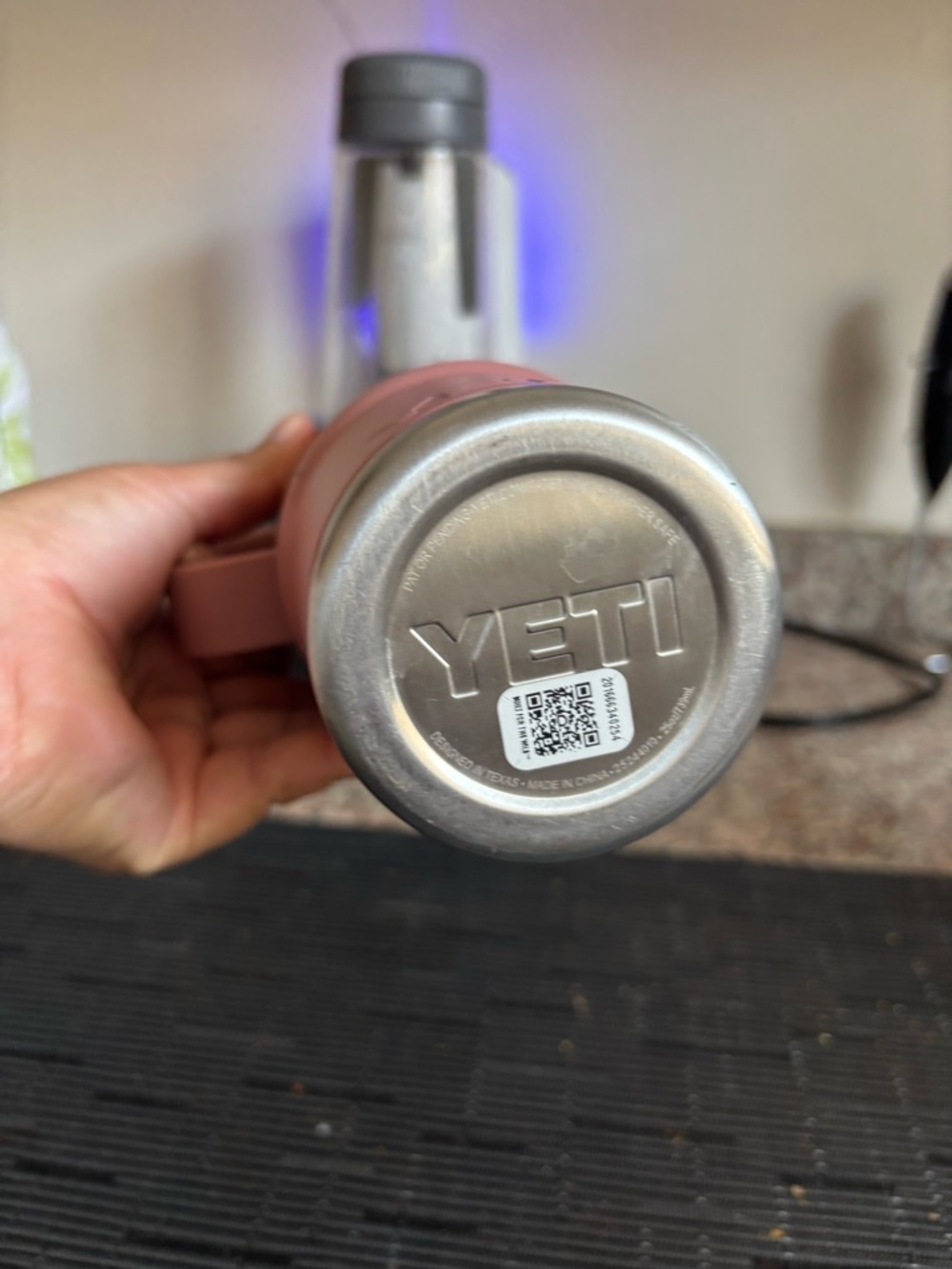 Yeti Pink Travel Tumbler with Handle and Clear Lid - Picture 4 of 6